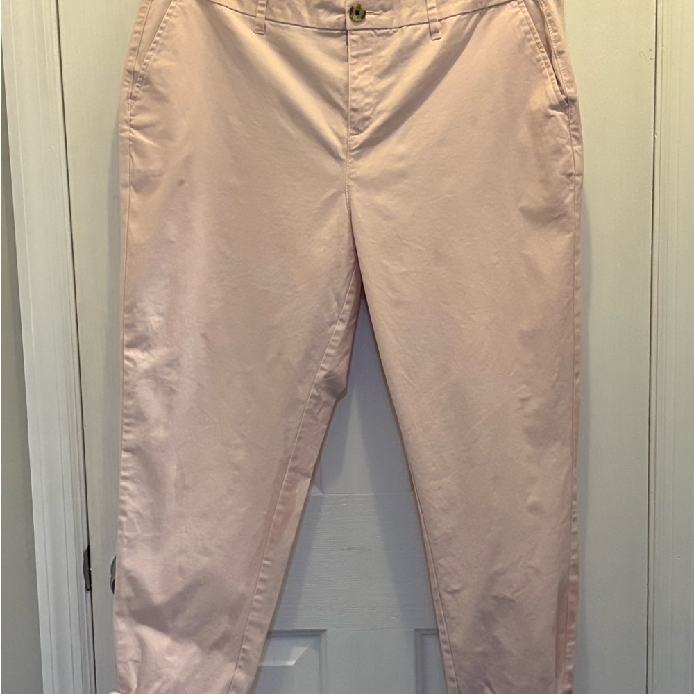 Tommy Hilfiger Women’s Hampton Chino’s in Ballerina Pink